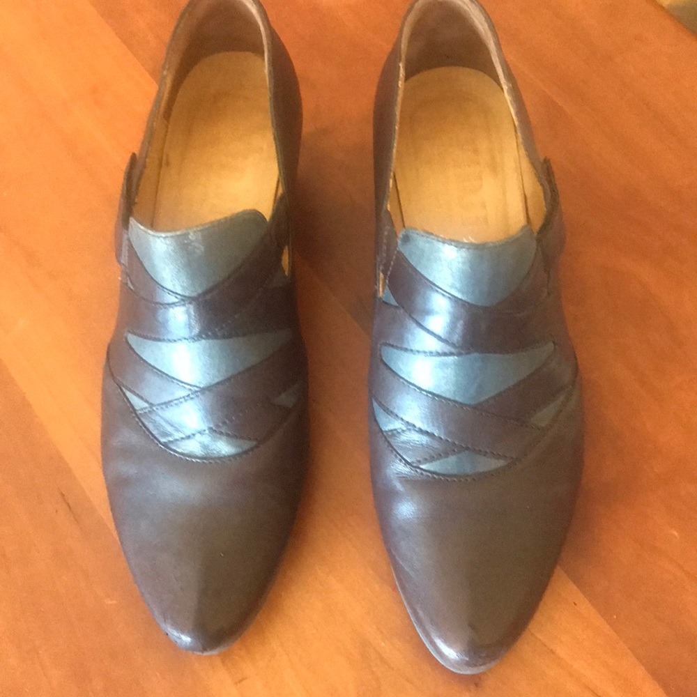 Fidji shoe size 38
